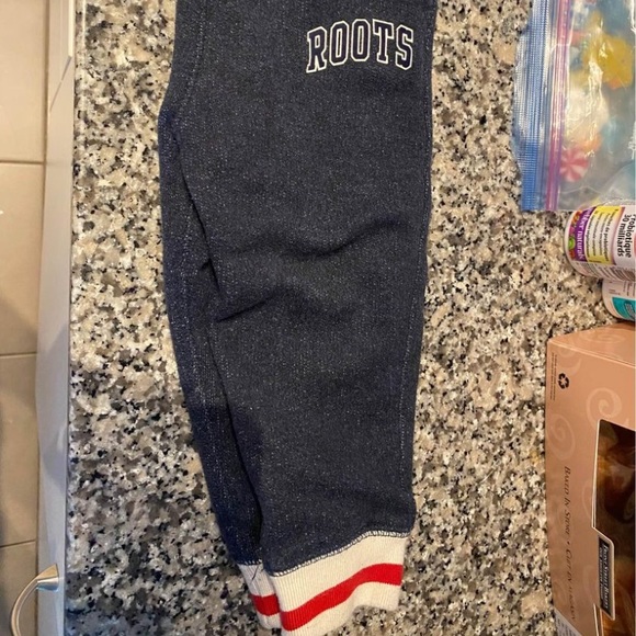 Baby roots sweatpants - Picture 2 of 2